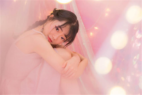 做完肋骨鼻鼻头很硬,正常吗?,做了肋骨鼻半年了鼻头还是硬的