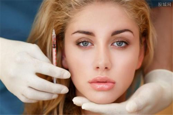 做完双眼皮会越变越窄吗,双眼皮做宽了会随着时间慢慢变窄吗