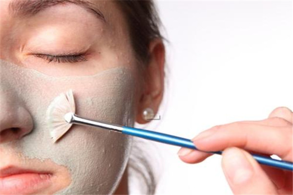 双眼皮修复的最佳时间是什么时候,双眼皮早期修复时间