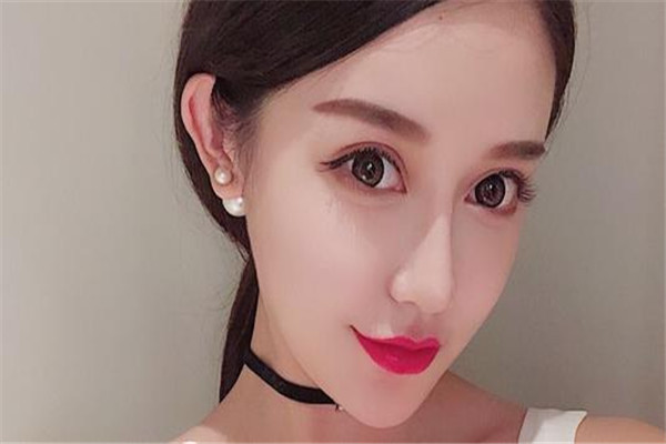 鼻子假体出现排异是什么情况,怎么判断鼻子假体排异 鼻子假体出现排异是什么情况,怎么判断鼻子假体排异