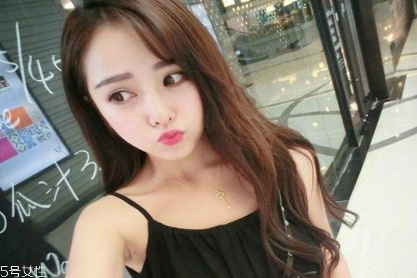 割双眼皮多久才不肿,割完双眼皮多久消肿算正常