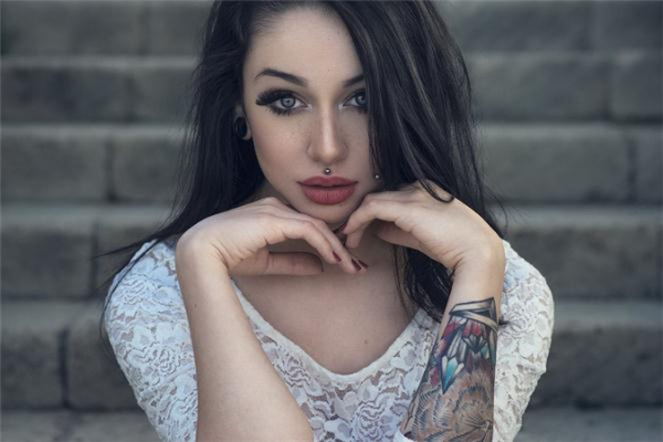 鼻中隔偏曲怎么治疗,鼻中隔偏曲的危害手术是大手术吗