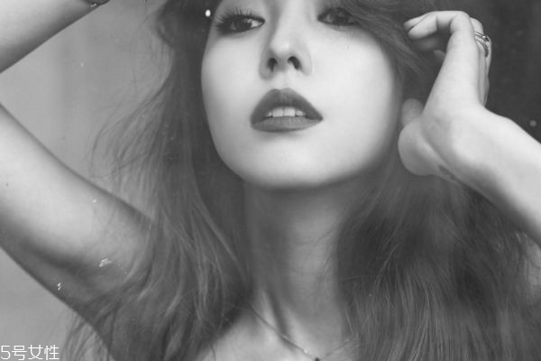 面部吸脂手术大概要多少钱?,脸部抽脂肪多少钱一次