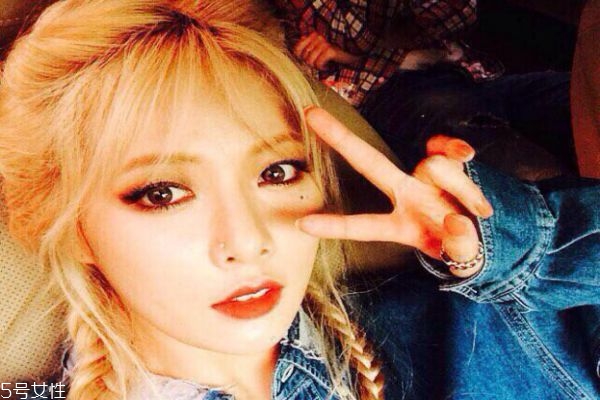 颧骨很大怎么才能变小,怎样改善颧骨突出