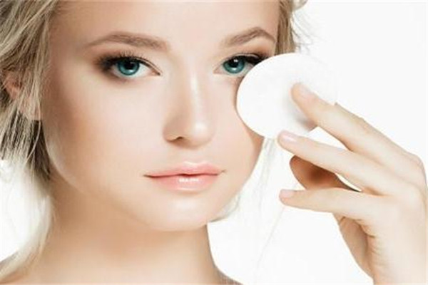 双眼皮全切和埋线哪个比较好,埋线双眼皮和全切双眼皮哪个好看