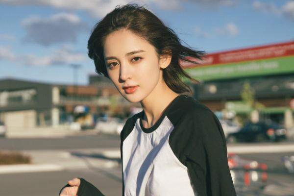 眼皮抽脂会留疤痕吗,眼皮抽脂会有疤痕吗