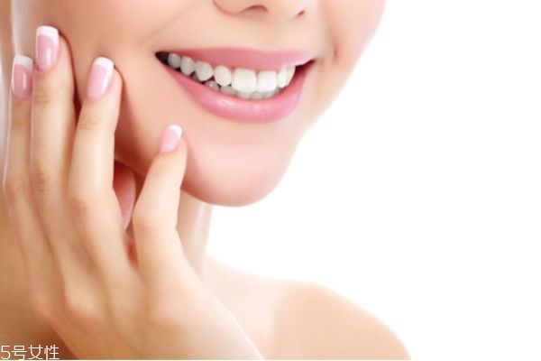 冷光美白后可以吃什么食物,冷光美白后可以吃什么水果