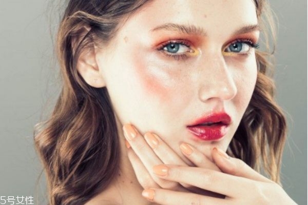 削颧骨危险吗,削颧骨风险大吗