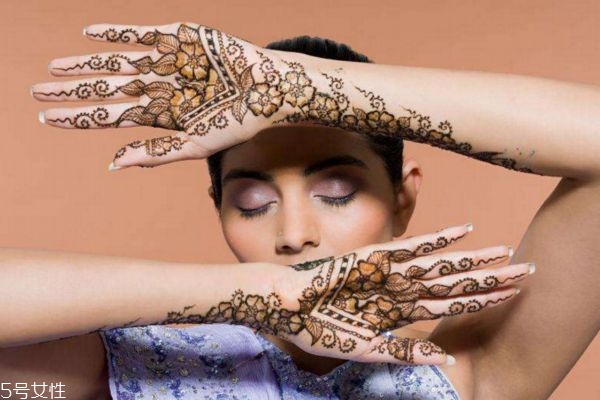 海娜纹身多久会掉,海娜纹身有危害吗