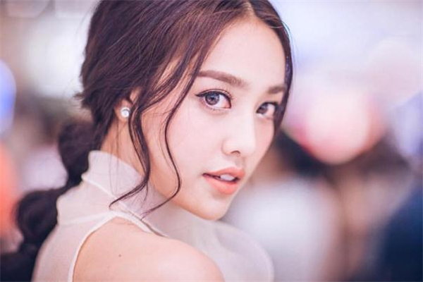 白瓷娃娃可以祛斑吗,瓷娃娃祛斑效果怎么样