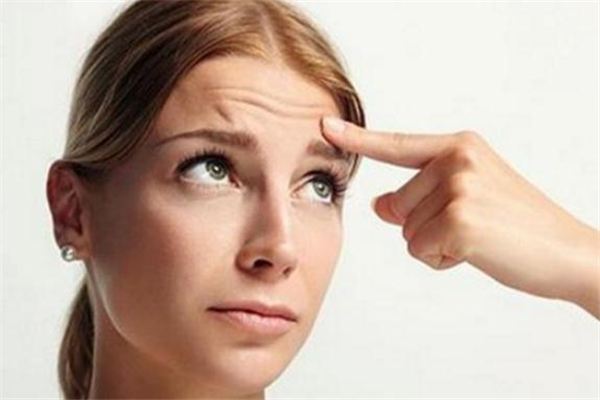 玻尿酸可以去除抬头纹吗,抬头纹打玻尿酸管用吗 玻尿酸可以去除抬头纹吗,抬头纹打玻尿酸管用吗