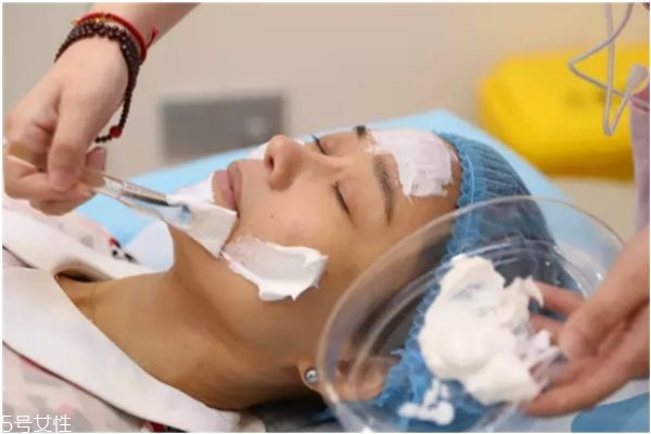 皮秒疼不疼,做皮秒疼不疼