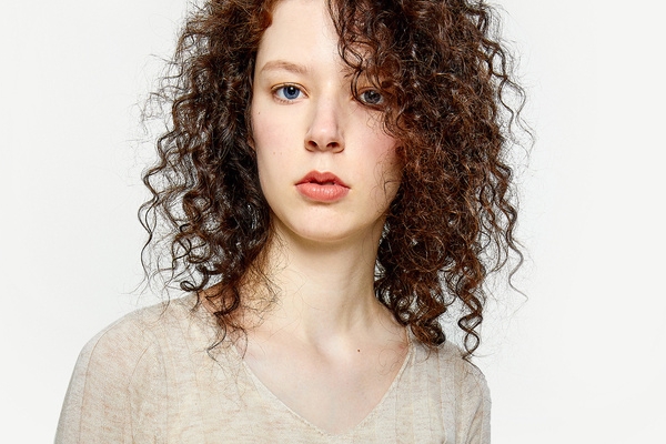 线雕隆鼻好吗,线雕隆鼻好一点还是假体好一点