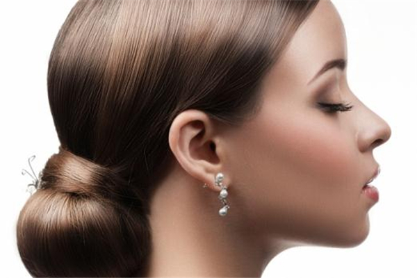 彩光嫩肤多久可以化妆,彩光嫩肤后多久可以正常护肤 彩光嫩肤多久可以化妆,彩光嫩肤后多久可以正常护肤