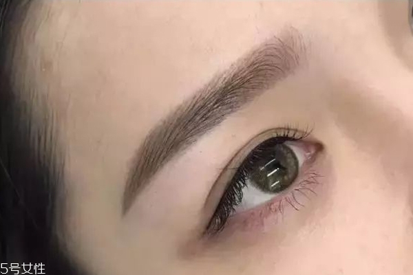 雾眉什么颜色最自然,雾眉什么颜色最自然图片