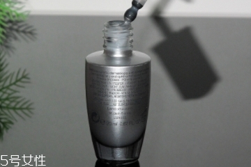 兰蔻大眼精华是什么味道,兰蔻大眼精华味道刺鼻 兰蔻大眼精华是什么味道,兰蔻大眼精华味道刺鼻