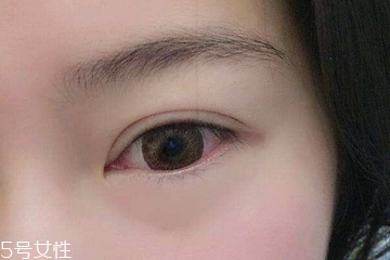 美瞳线要不要小尾巴呢?,美瞳线千万不要加小尾巴做了后悔