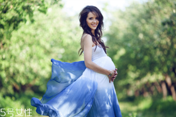 怀孕期间可以做双眼皮手术吗?,怀孕可以做双眼皮么