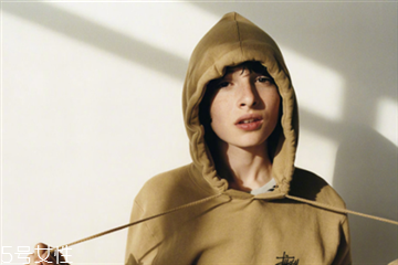 溶脂针贵还是瘦脸针贵,瘦脸针和溶脂针哪个效果更好 溶脂针贵还是瘦脸针贵,瘦脸针和溶脂针哪个效果更好