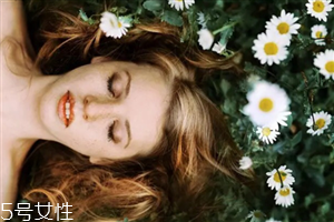 自体脂肪填充后吃什么最好,自体脂肪面部填充后吃什么好