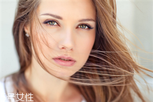 来月经可以做双眼皮手术吗,经期做双眼皮有影响吗