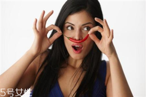 开眼角后多久可以吃辣椒,开眼角后多久可以吃辣的