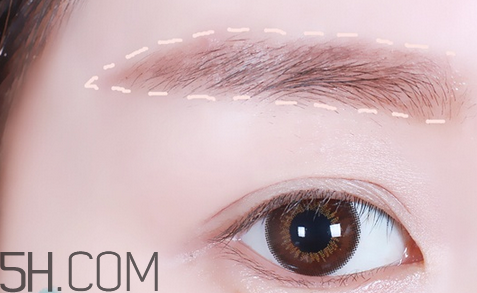 雾眉和飘眉的区别,雾眉和飘眉的区别是什么