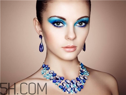 烤瓷牙会发黑吗,烤瓷牙多久会变黑