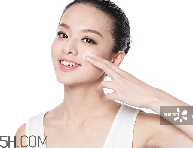 肉毒素能去除法令纹吗,肉毒可以打法令纹吗