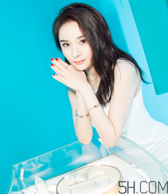 卧蚕可以后天形成吗,卧蚕是天生的还是后天