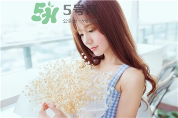 打了玻尿酸熬夜会怎么样,打完玻尿酸能熬夜有影响吗 打了玻尿酸熬夜会怎么样,打完玻尿酸能熬夜有影响吗