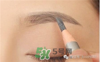 激光洗眉毛多久可以恢复好,激光洗的眉毛要多久才会恢复好呢