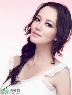 假体隆鼻后多久可以敷面膜,假体隆鼻后多久可以化妆 假体隆鼻后多久可以敷面膜,假体隆鼻后多久可以化妆