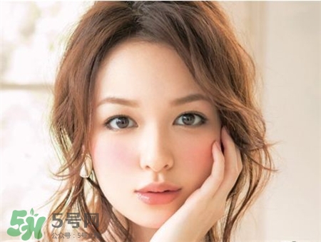 纹眼线几天不能碰水,纹眉眼线几天可以碰水 纹眼线几天不能碰水,纹眉眼线几天可以碰水