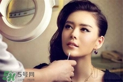 玻尿酸垫下巴有什么危害,用玻尿酸垫下巴后悔了 玻尿酸垫下巴有什么危害,用玻尿酸垫下巴后悔了