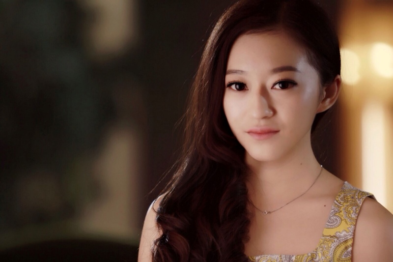 我打算割双眼皮,建不建议割双眼皮 我打算割双眼皮,建不建议割双眼皮