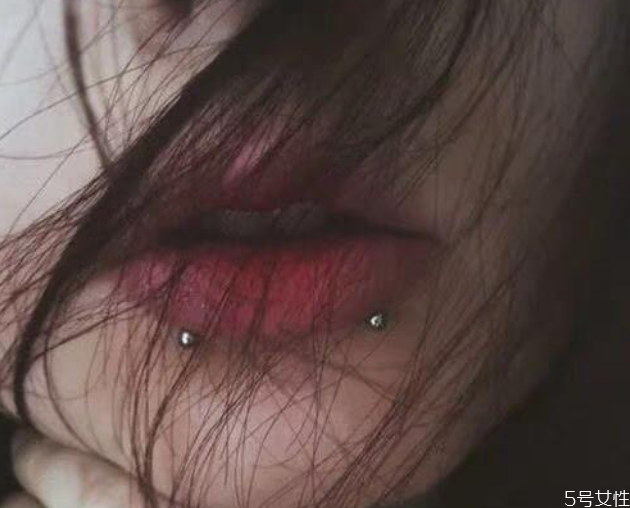 唇钉有什么含义,唇钉代表什么