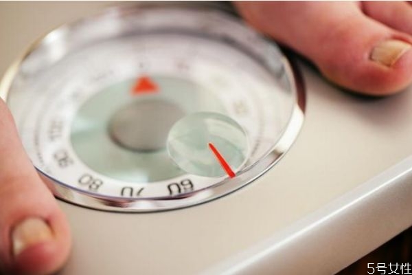 吃什么减体脂,什么叫体脂秤