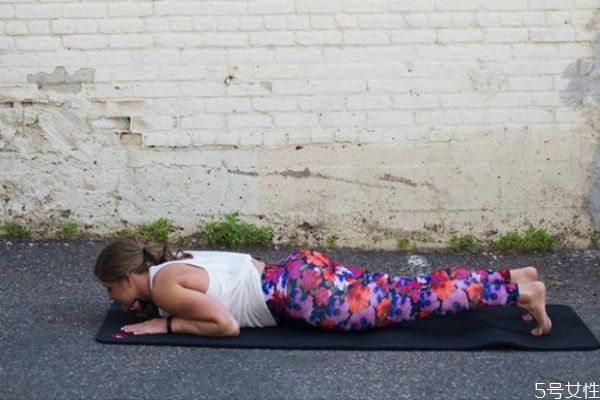 拜拜肉是水肿吗