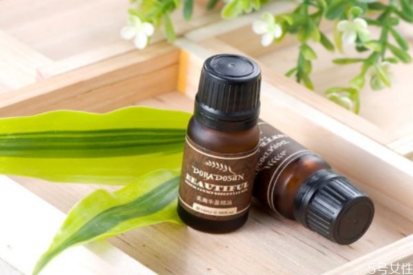 普通精油可以丰胸吗,精油丰胸有用吗