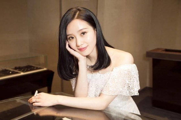 为什么练肩膀那么痛苦,女生需要练肩吗 为什么练肩膀那么痛苦,女生需要练肩吗