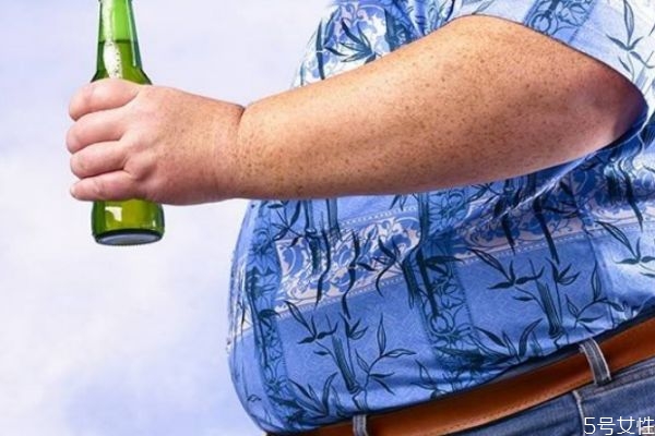 怎样减啤酒肚最快最有效的方法,男士啤酒肚怎么减最快 怎样减啤酒肚最快最有效的方法,男士啤酒肚怎么减最快