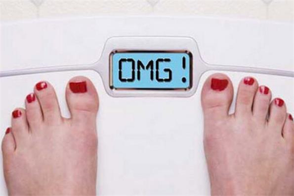 湿气重水肿型肥胖怎么判断,水肿和湿气重有关系吗 湿气重水肿型肥胖怎么判断,水肿和湿气重有关系吗