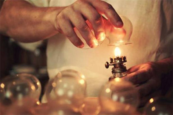 冬天拔罐减肥有效吗,拔罐减肥好么 冬天拔罐减肥有效吗,拔罐减肥好么