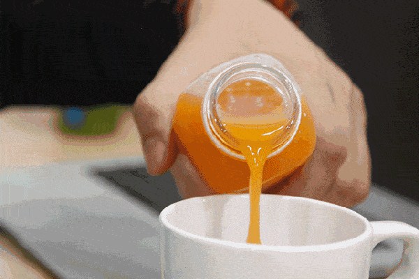 不吃饭一个月能瘦多少斤,一个月不吃午饭能瘦多少