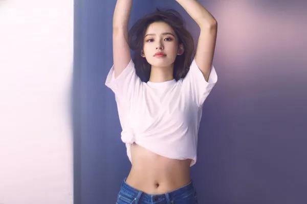 女生马甲线体脂率要多少才能出来,女生体脂率身材对照图