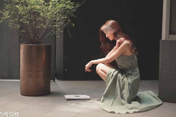 怎么判断水肿脸,如何判断脸部是否水肿 怎么判断水肿脸,如何判断脸部是否水肿