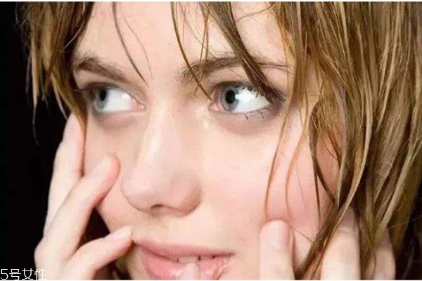 通过咀嚼脸可以纠正过来吗,吃饭总是用一边嚼 脸