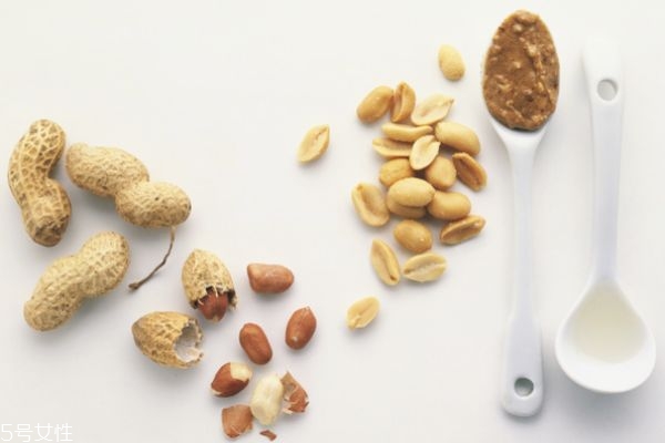 减肥中午可以吃米饭吗,减肥期间午饭可以吃米饭吗