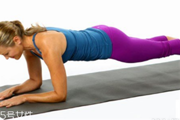 俯卧撑做多长时间有效果,俯卧撑多久出效果